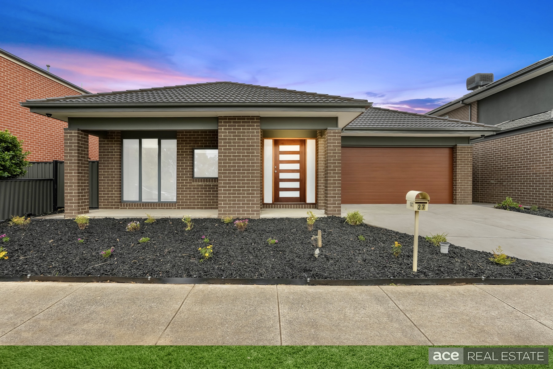 27 Majestic Way POINT COOK VIC 3030